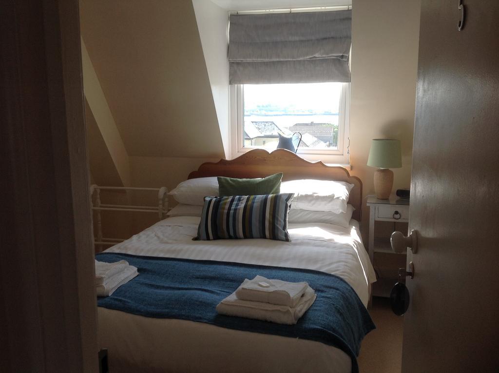 Cambridge House Torpoint Quarto foto