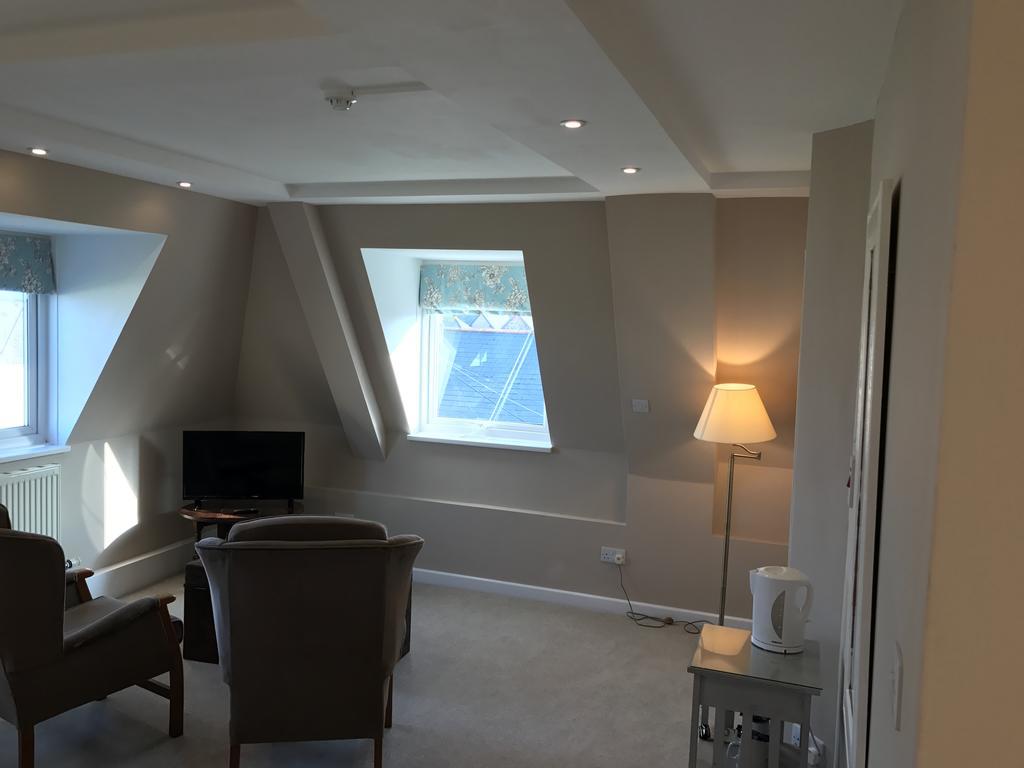 Cambridge House Torpoint Exterior foto